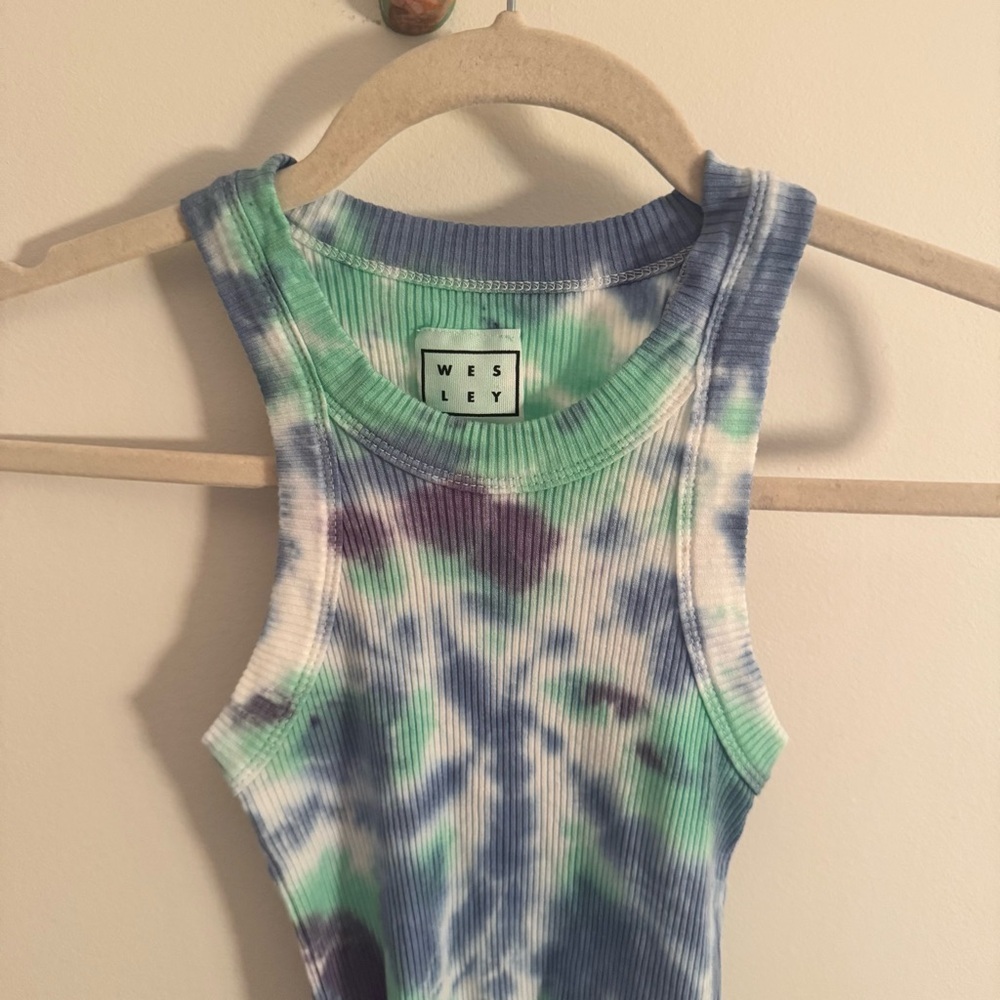 WSLY Rivington Tie Dye Crop Tank - Picture 3 of 6